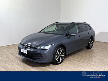 Volkswagen Golf Variant 1.5 eTSI 115 CV ACT D...