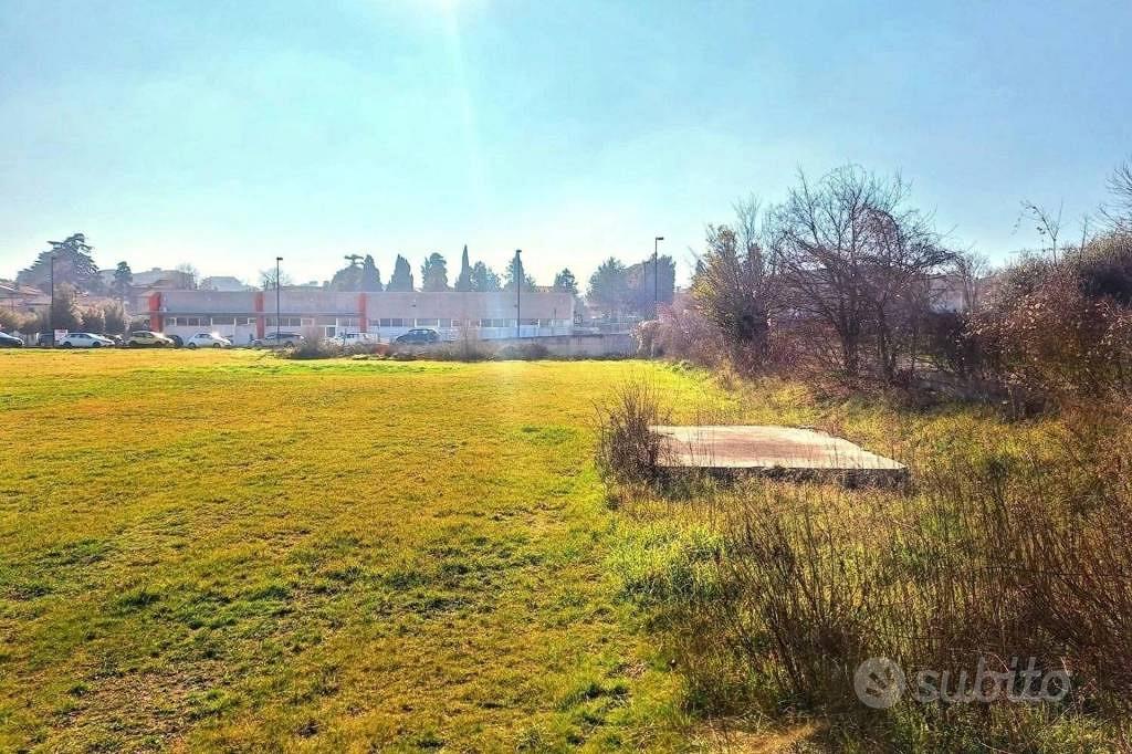 Immobile in asta di 14062 m² a Appignano - Altro