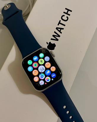 Apple Watch SE 2 40 mm vetro scheggiato funz
