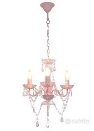 Lampadario a bracci stile chandelier