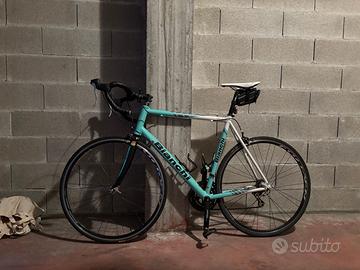 Bici da corsa Bianchi Via Nirone 7
