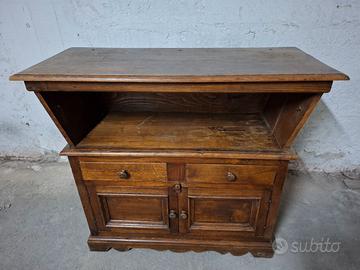 mobile antico in legno