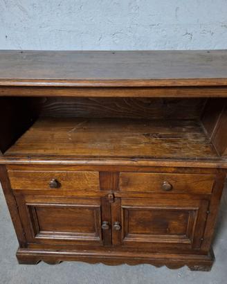 mobile antico in legno