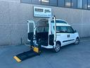 fiat-doblo-trasporto-disabili-tetto-alto
