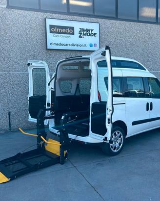 Fiat Doblò TRASPORTO DISABILI Tetto alto