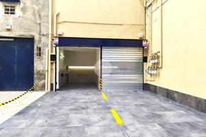 AUTORIMESSA A NAPOLI