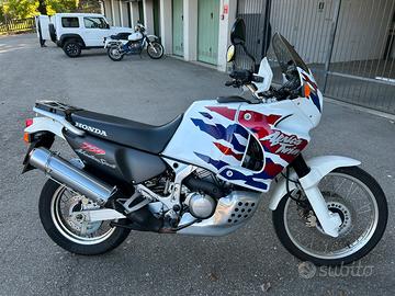 Honda Africa Twin RD07a