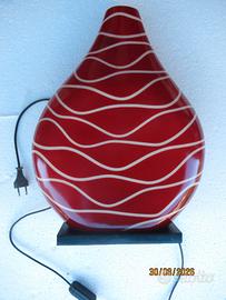 Lampada da tavolo grande in resina