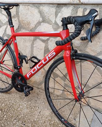 Bici da corsa Focus izalco race in carbonio 54