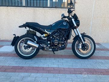 Benelli Leoncino 500