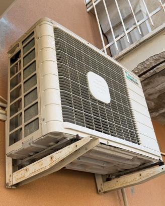 Condizionatore Daikin 2 mono split usati funzionan