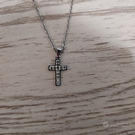 Collanina con croce 