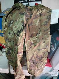 pantalone mimetico 