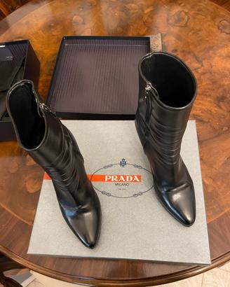 Stivali in pelle Prada