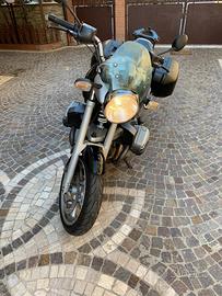 Moto bmw. r850r