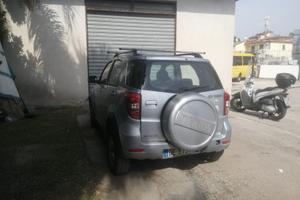 Daiatsu terios jimny panda 4x4