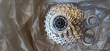 cassetta Shimano 105 cs 5700 12t 12/27