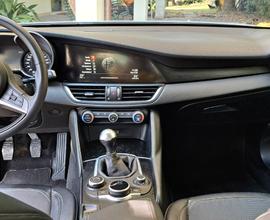 ALFA ROMEO Giulia Super 2017