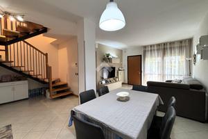 3 LOCALI A CADONEGHE