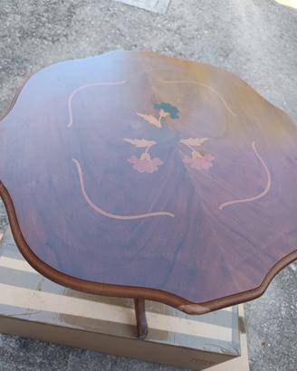 tavolino in legno
