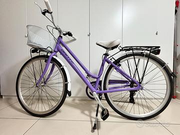 Bicicletta da donna Dante con marce mai usata.