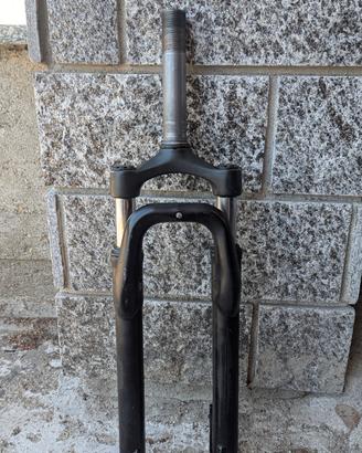 Forcella MTB ruote 27,5 x freni a disco