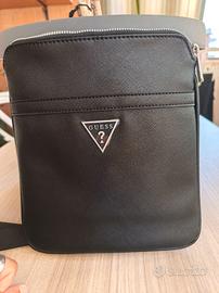 Tracolla guess
