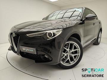 Alfa Romeo Stelvio 2017 2.2 t Business Q4 210...