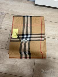 Sciarpa Burberry 100% Cashmere tartan cammello
