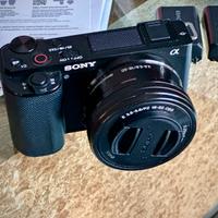 Sony ZV e10 + obiettivo kit 16-50  (maggio 2025)