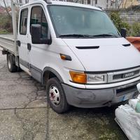 Iveco daily Fiat camion daily Iveco furgone