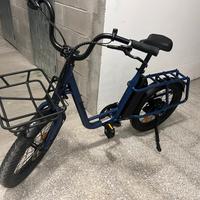 e-bike cargo Sum-uco Plus colore blu