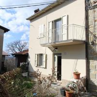 CASA SEMINDIPENDENTE A VILLA MINOZZO