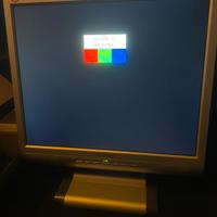 Monitor LCD Hyundai L17T
