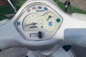 Piaggio Vespa 150 LX - 2008