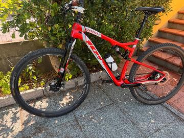 MTB 29 carbonio biammortizzata W. Triestina