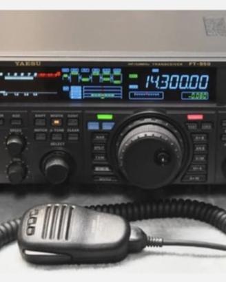 Ricetrasmettitore YAESU FT-950 con accessori .