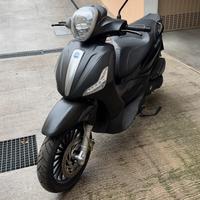 Piaggio Beverly 300 - 2016