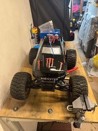 Monster truck Thunder Tiger MTA4 S50