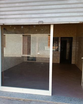 Locale commerciale 50 mq