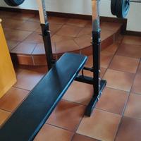 Panca piana con bilancere