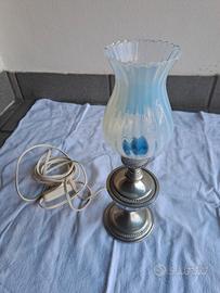 Lampada da tavolo