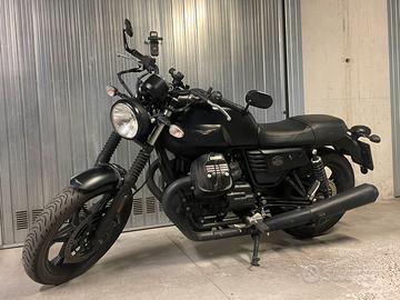 Moto guzzi v7 III stone