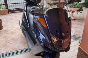 Yamaha majesty 250