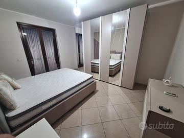 camera da letto completa