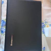 Pc laptop nuovo con scatola;