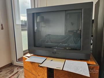Televisore LOEWE tubo catodico 4/3 funzionante