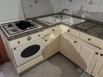 Cucina angolare completa top granito