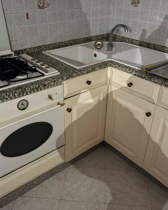 Cucina angolare completa top granito