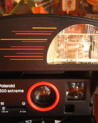 Vintage Polaroid 600 Extreme camera untested